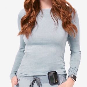 NWOT FIGS Salta underscrubs in Dusty Blue - M